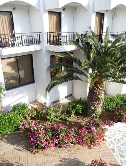 Lymiatis Beach Hotel Cárpatos Quarto foto
